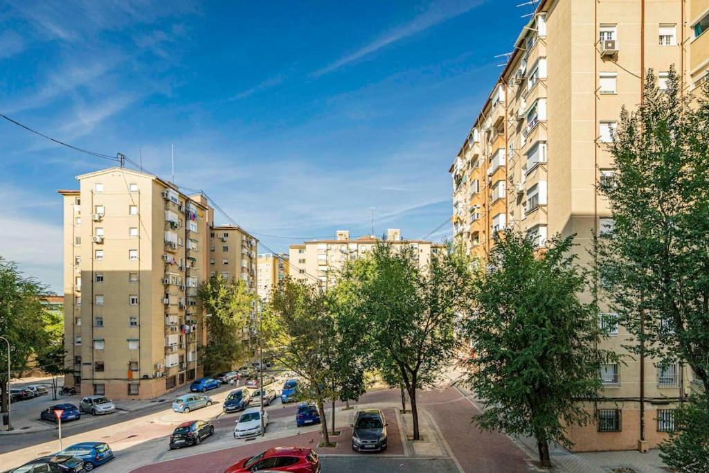 マドリードPrecioso Apartamento Familiar En Area Residencialアパートメント エクステリア 写真